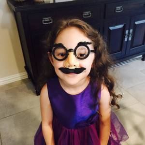 Meet your Posher, Mari